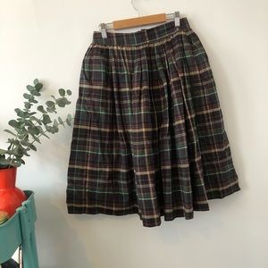 Hearts and Found Plaid Gathered Skirt Small
